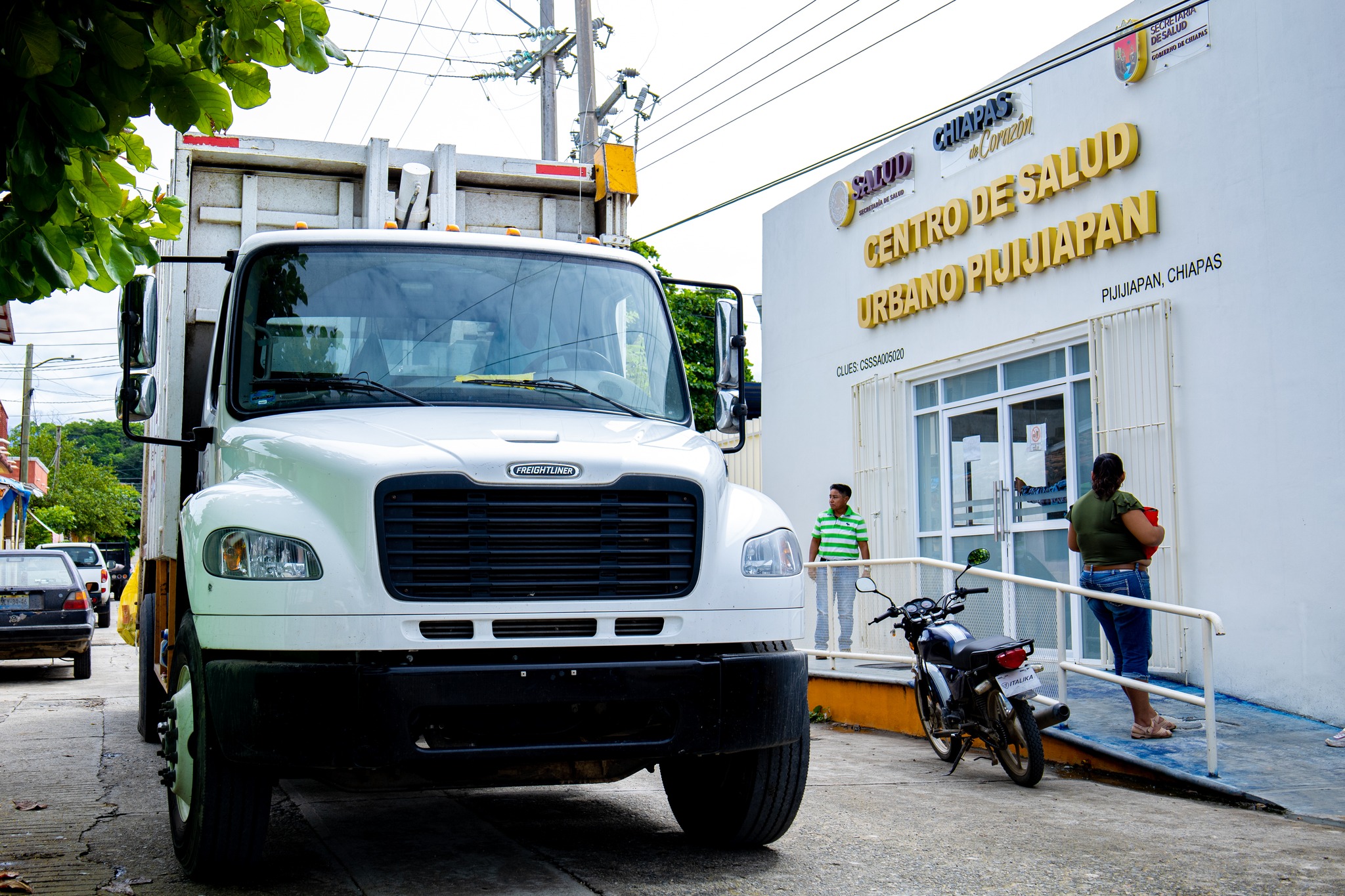 Exhortan a evitar proliferacio_n de mosquitos vectores en Pijijiapan2