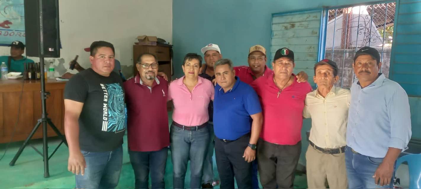 Judith Torres con sector pesquero por la 4T en Tonala_1