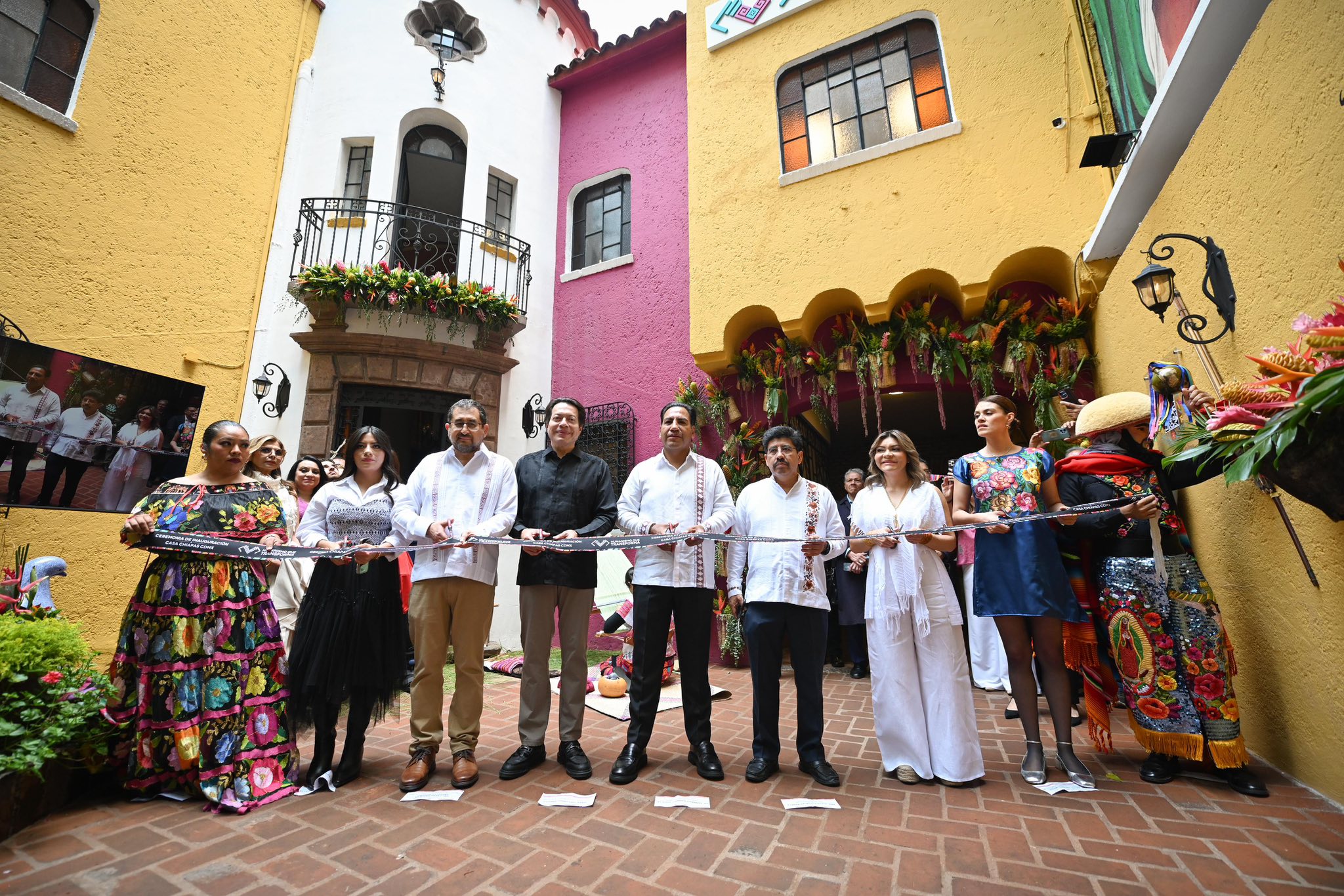 Gran inauguracio¦ün de la Casa Chiapas3