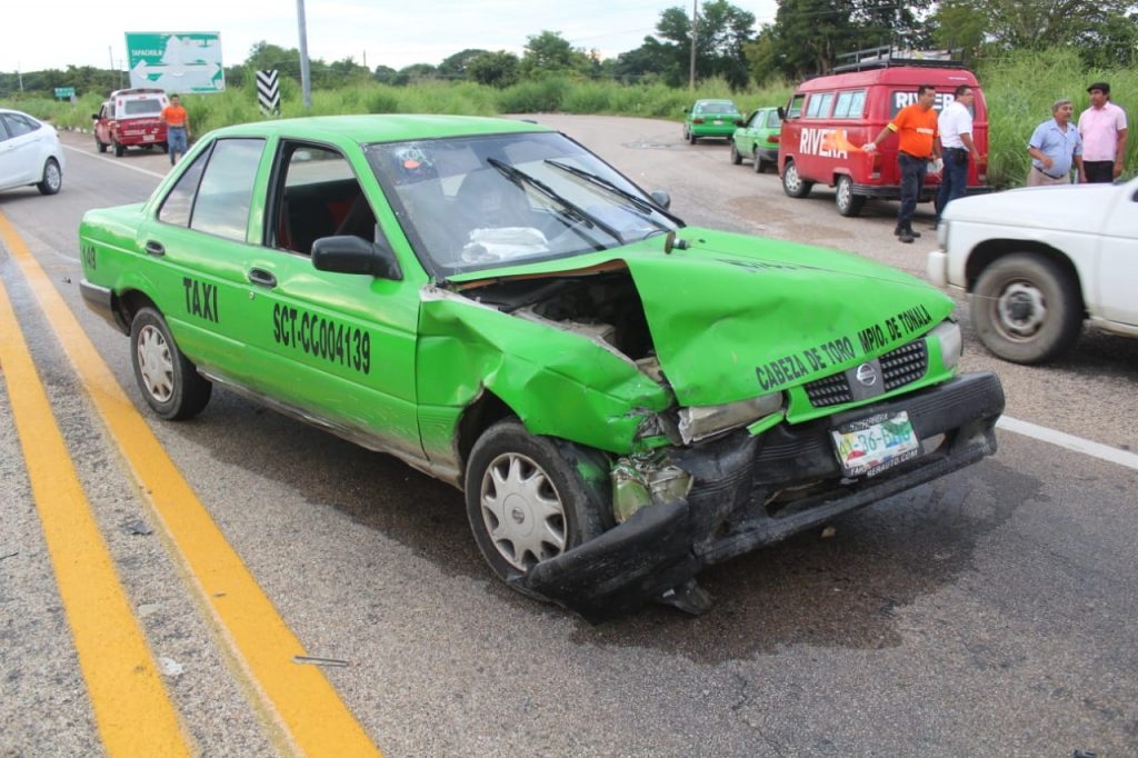 choque de taxi-1