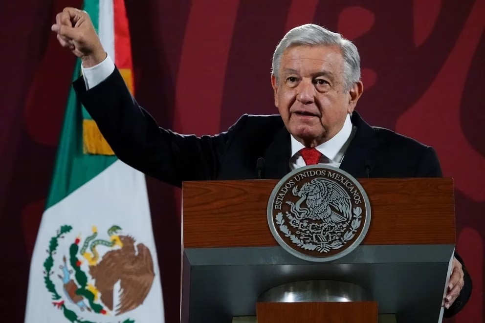 AMLO LUCHA CONTRA LA CORRUPCION