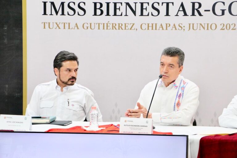 Rutilio Escandón y Zoé Robledo firman convenio para implementar modelo ...