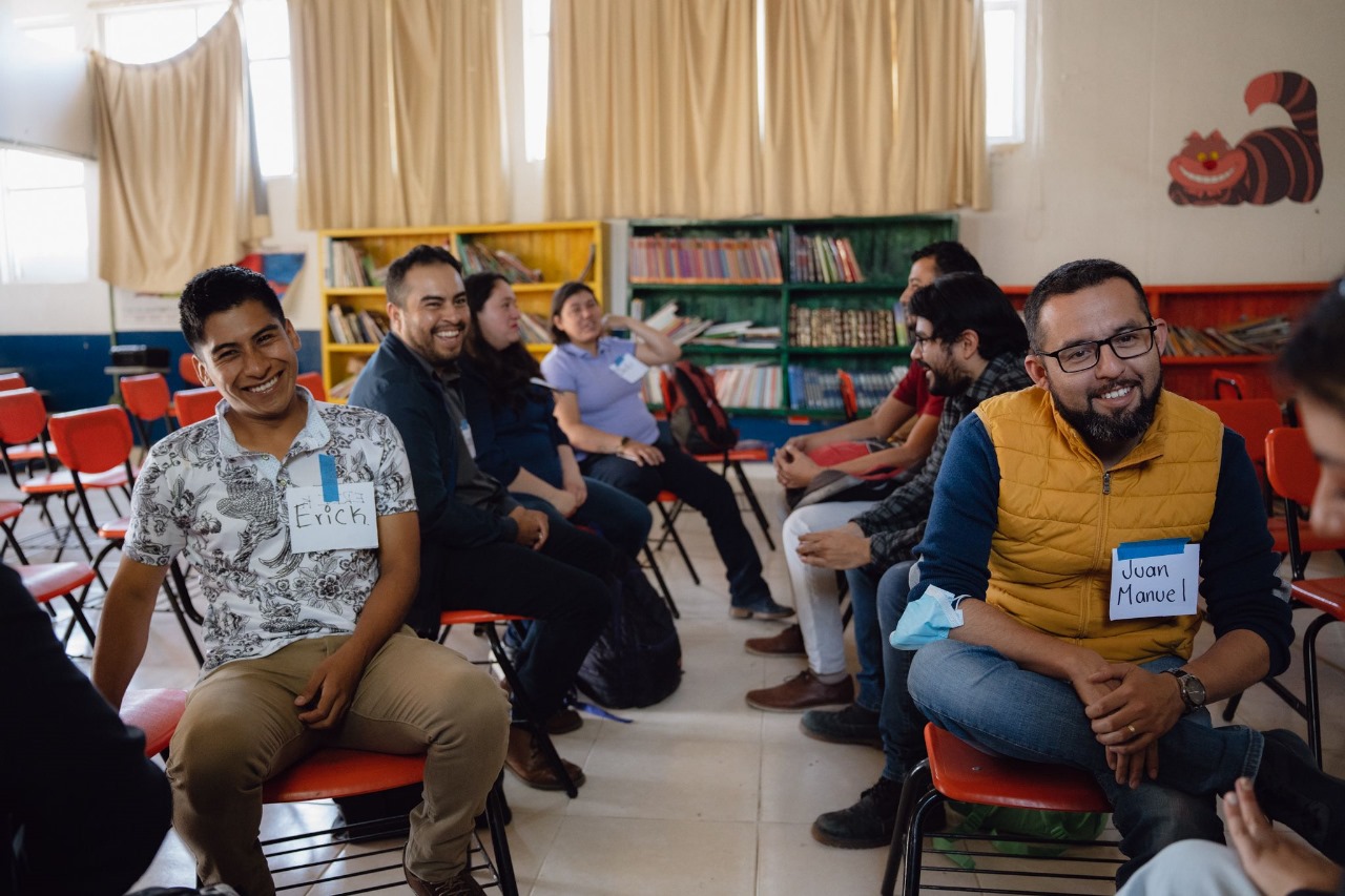 MAESTROS DE INGLES EN PRIMARIAS-1