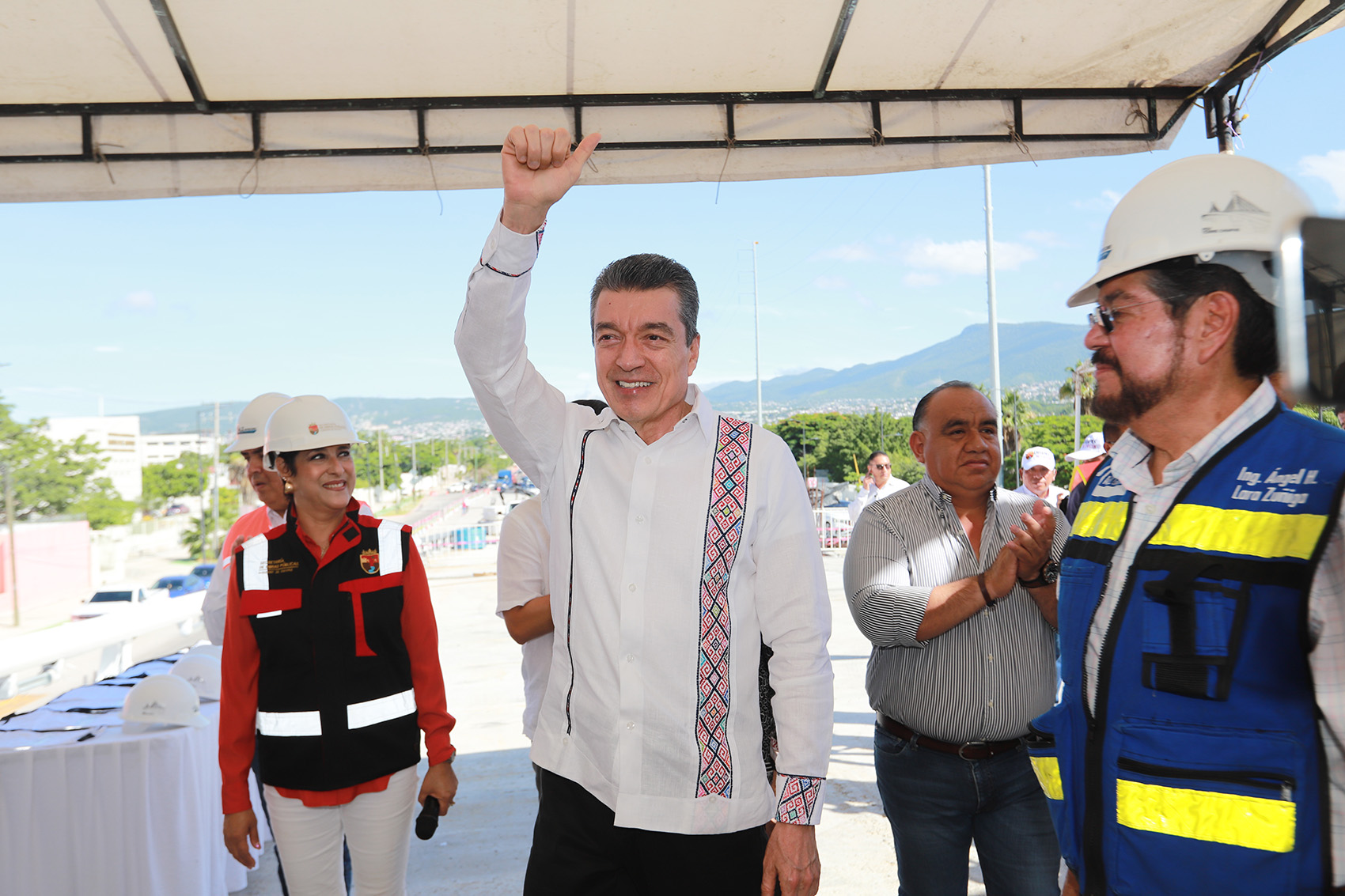 RUTILIO CONSTATA AVANCE DEL PASO A DESNIVEL-1