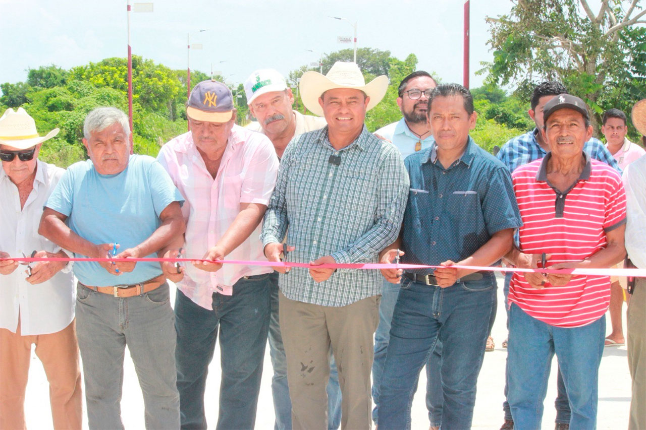 Inauguran-magna-obra-1