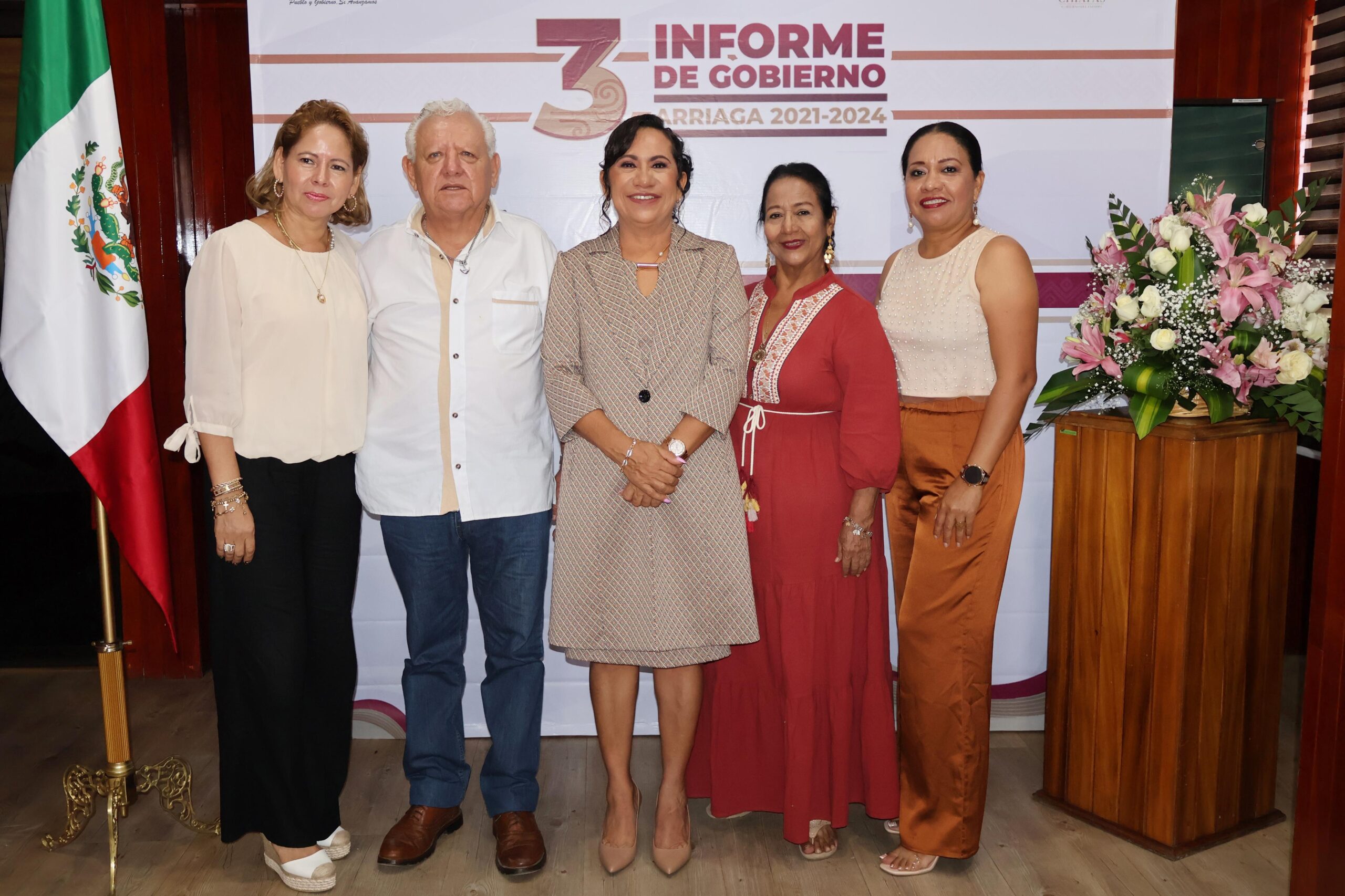 Rinde Yolanda Alonso su Tercer Informe de Gobierno1