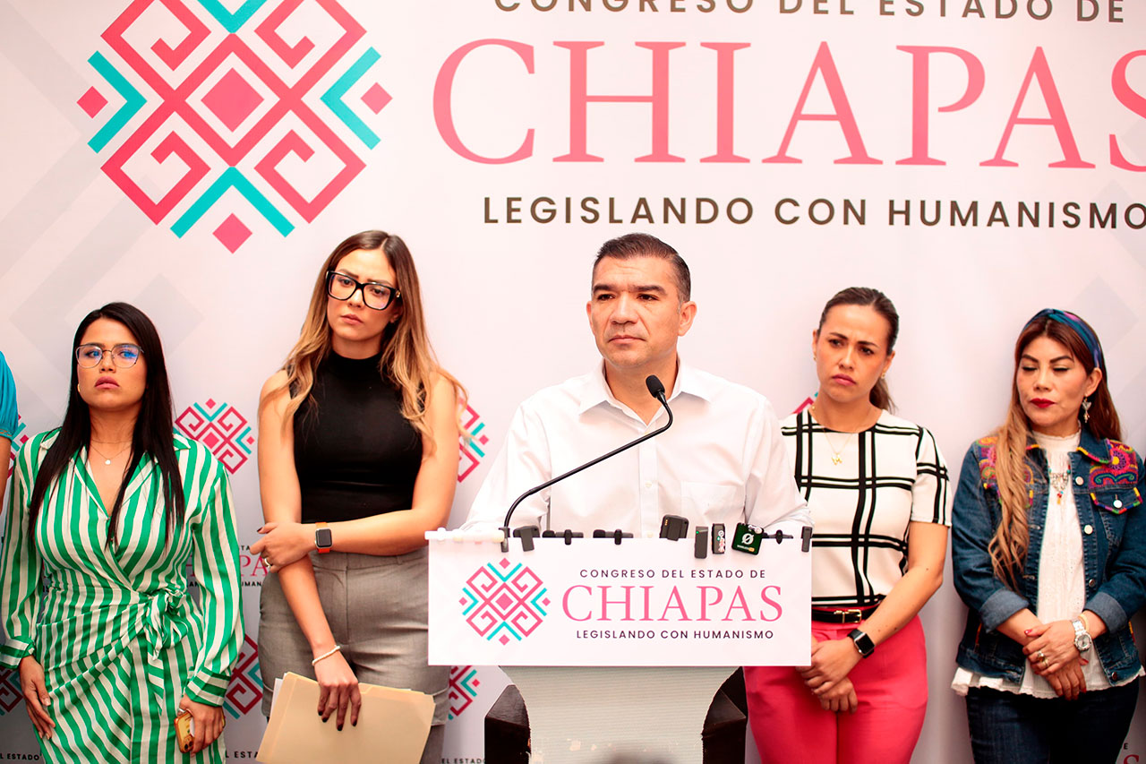 SOLICITA-CONGRESO-ATENCION-ESPECIAL-A-MUJERES-1