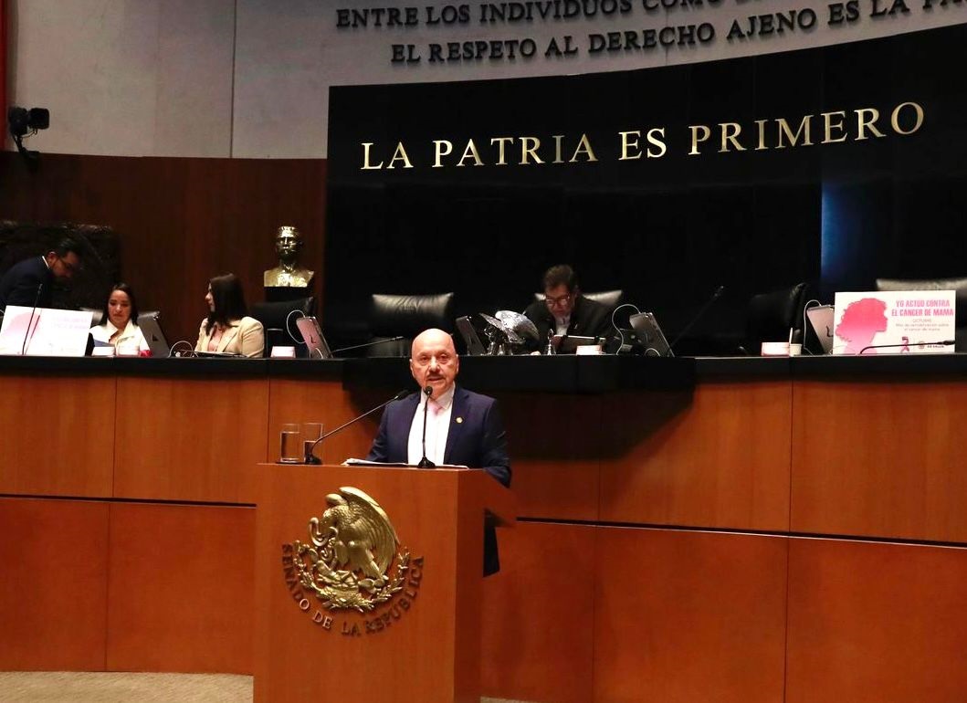 EN EL SENADO PEPE CRUZ-1