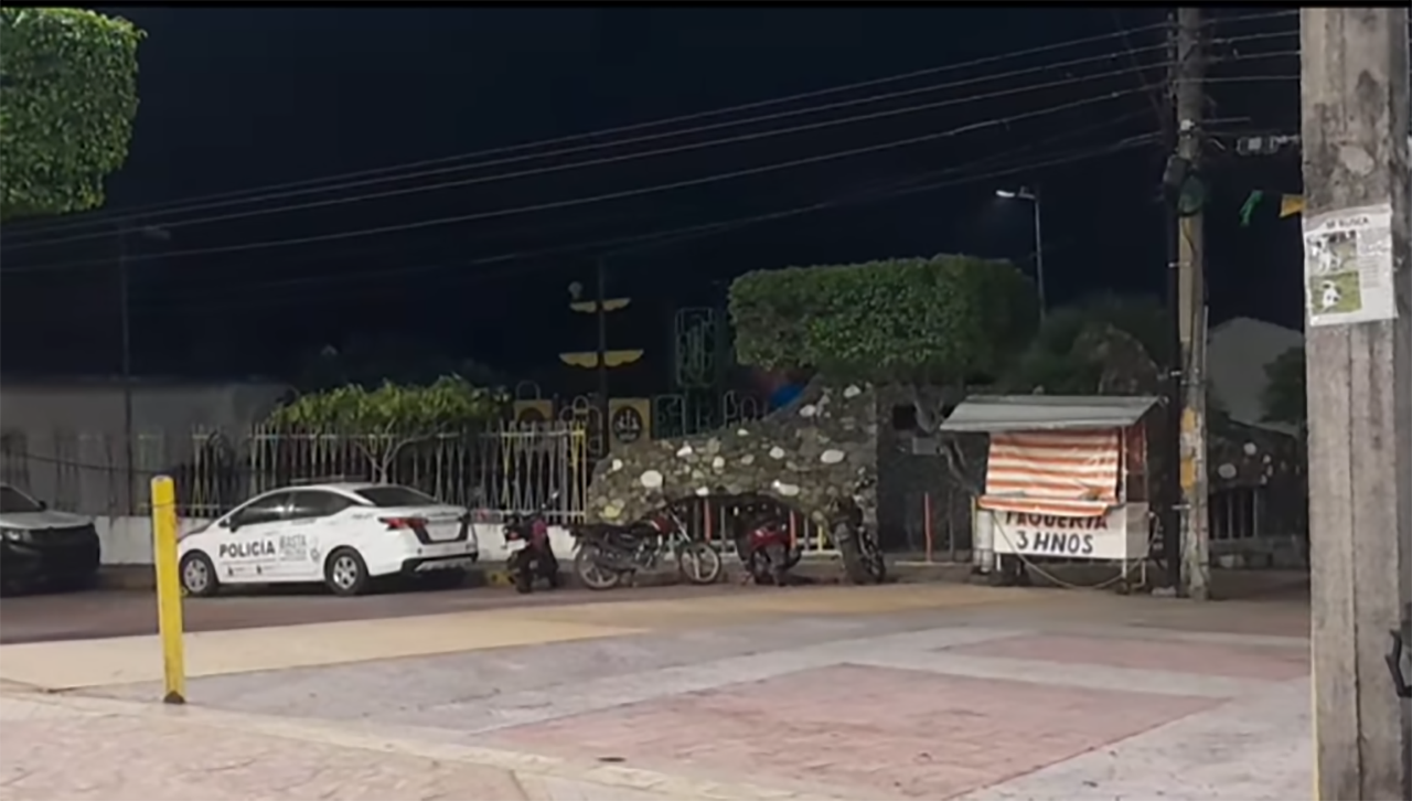 Sin iluminaci+¦n y sin cuidados +írea infantil en Pijijiapan2