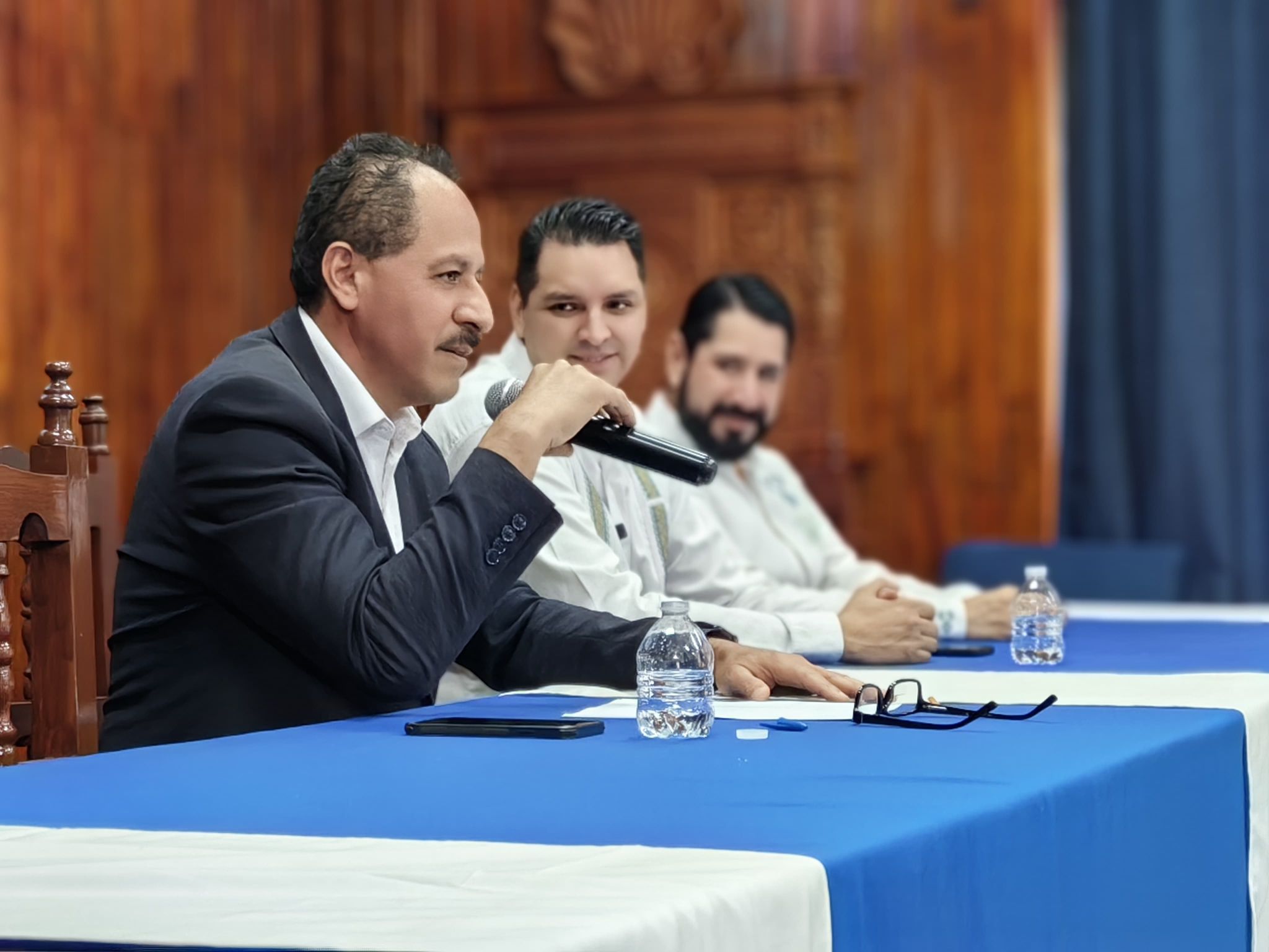 Invitan a encuentro ciudadano con Miguel +üngel de los Santos en Pijijiapan_1