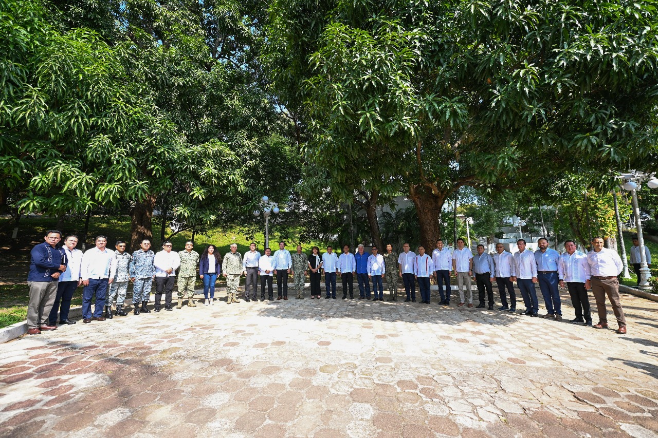 CONGRESO DEL ESTADO-PRESIDENTE ATESTIGUA CONVENIO CON TABASCO-2