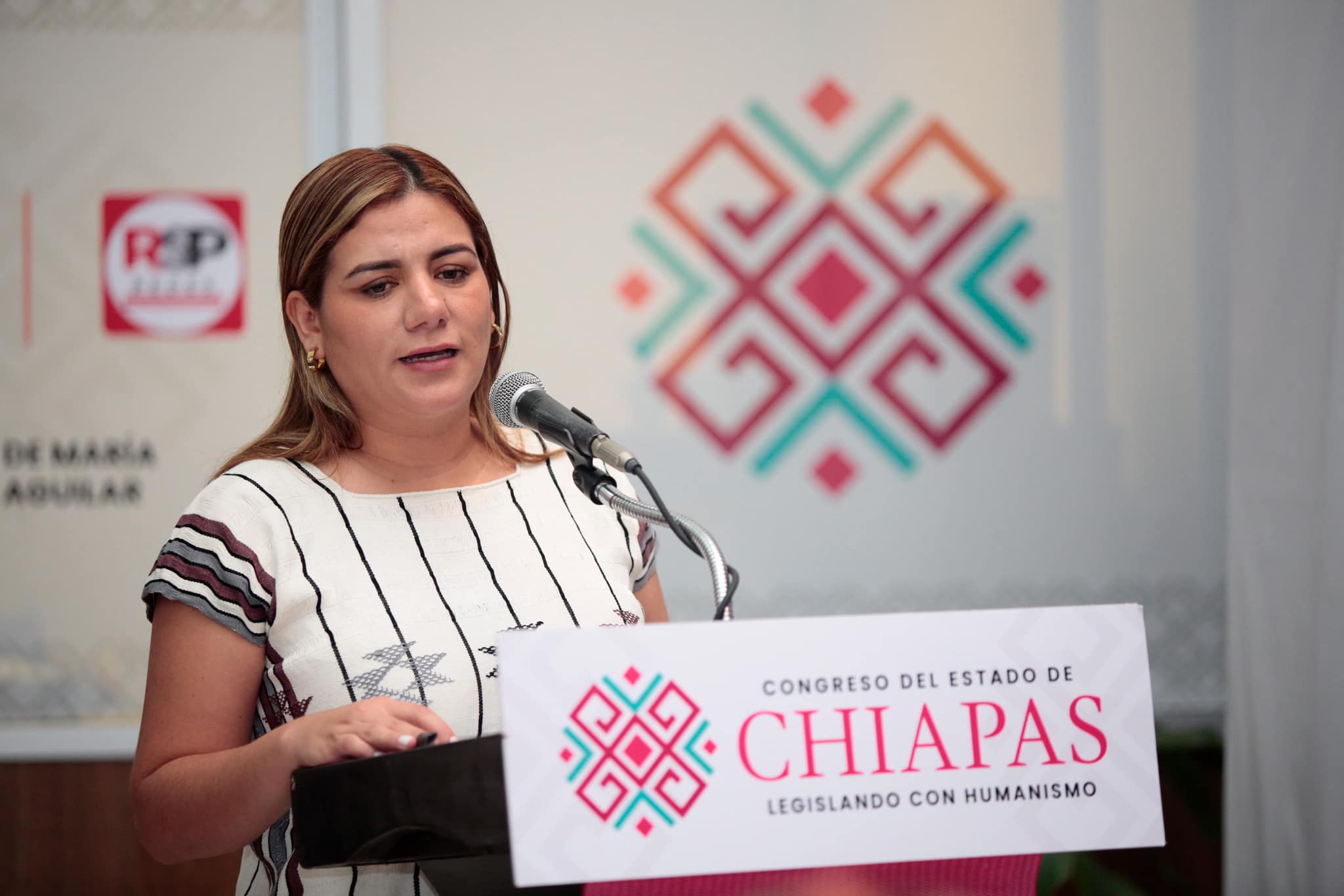 CONGRESO REALIZA CONVERSATORIO-1
