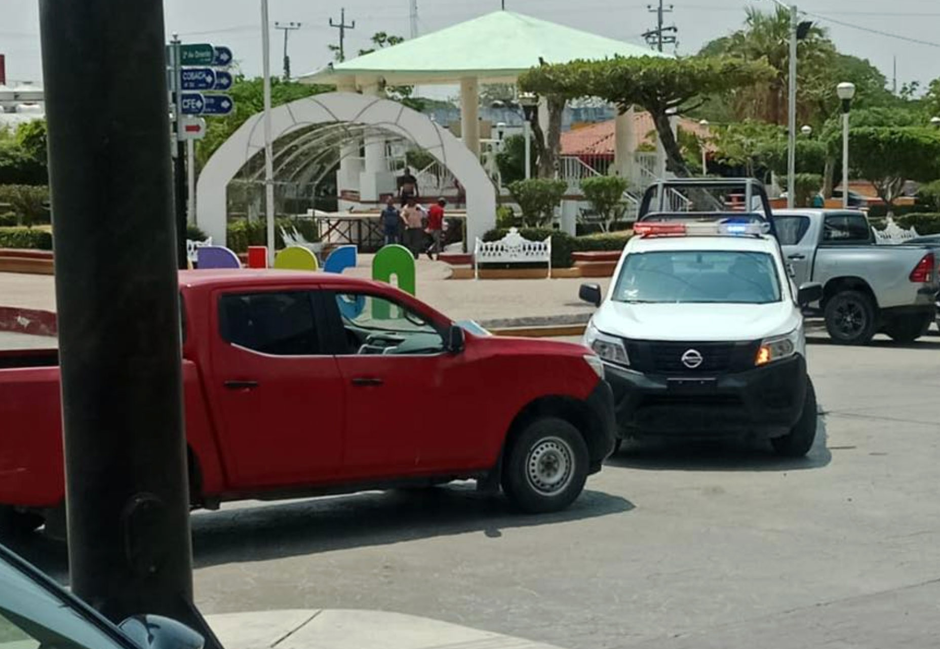 Destaco¦ü-doble-choque-en-centro-de-Arriaga2