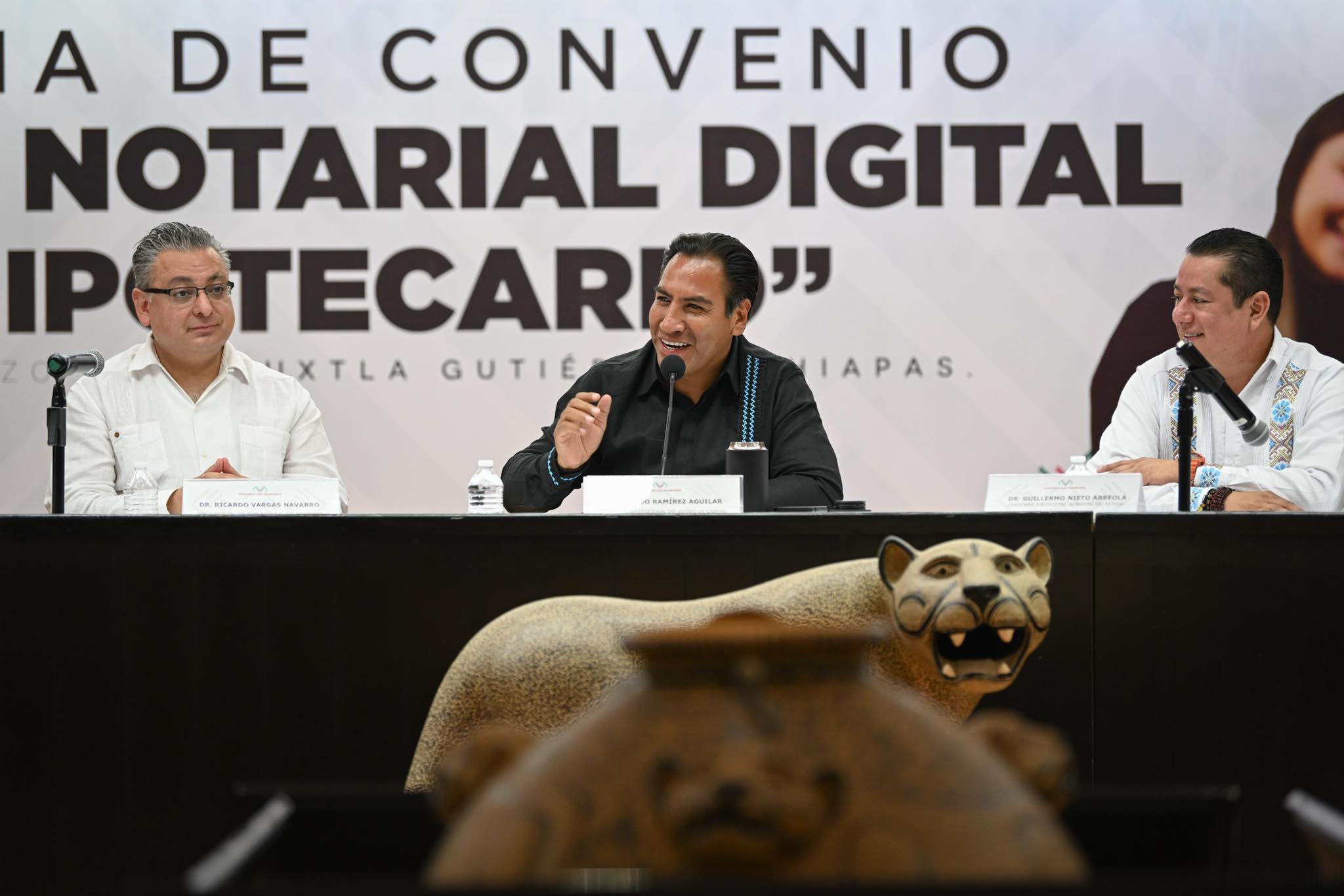 ERA ENCABEZA FIRMA DE COMBENIO SELLO NOTARIAL-1