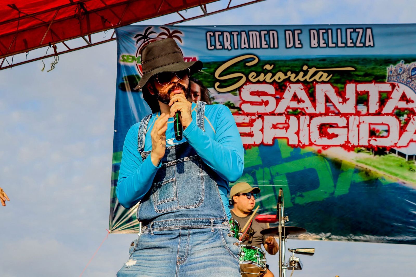 Chico Che Chico conquista playa SantaBri¦ügida en noche inolvidable en Arriaga6