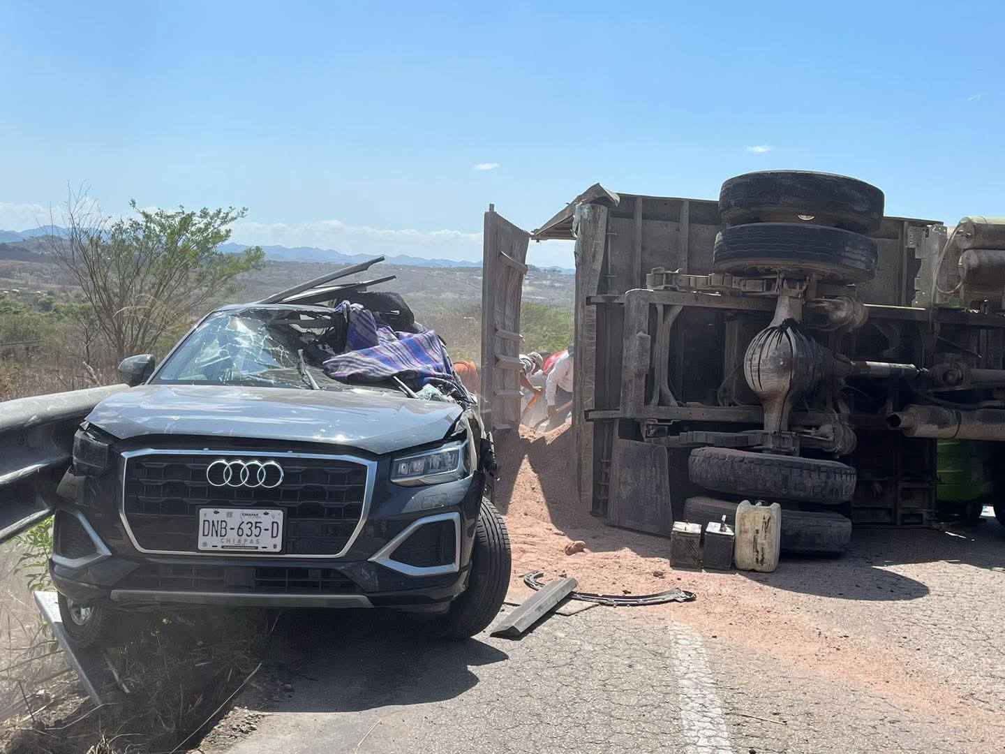 Fallecio¦ü enfermero del IMSS tras accidente rumbo a Arriaga3