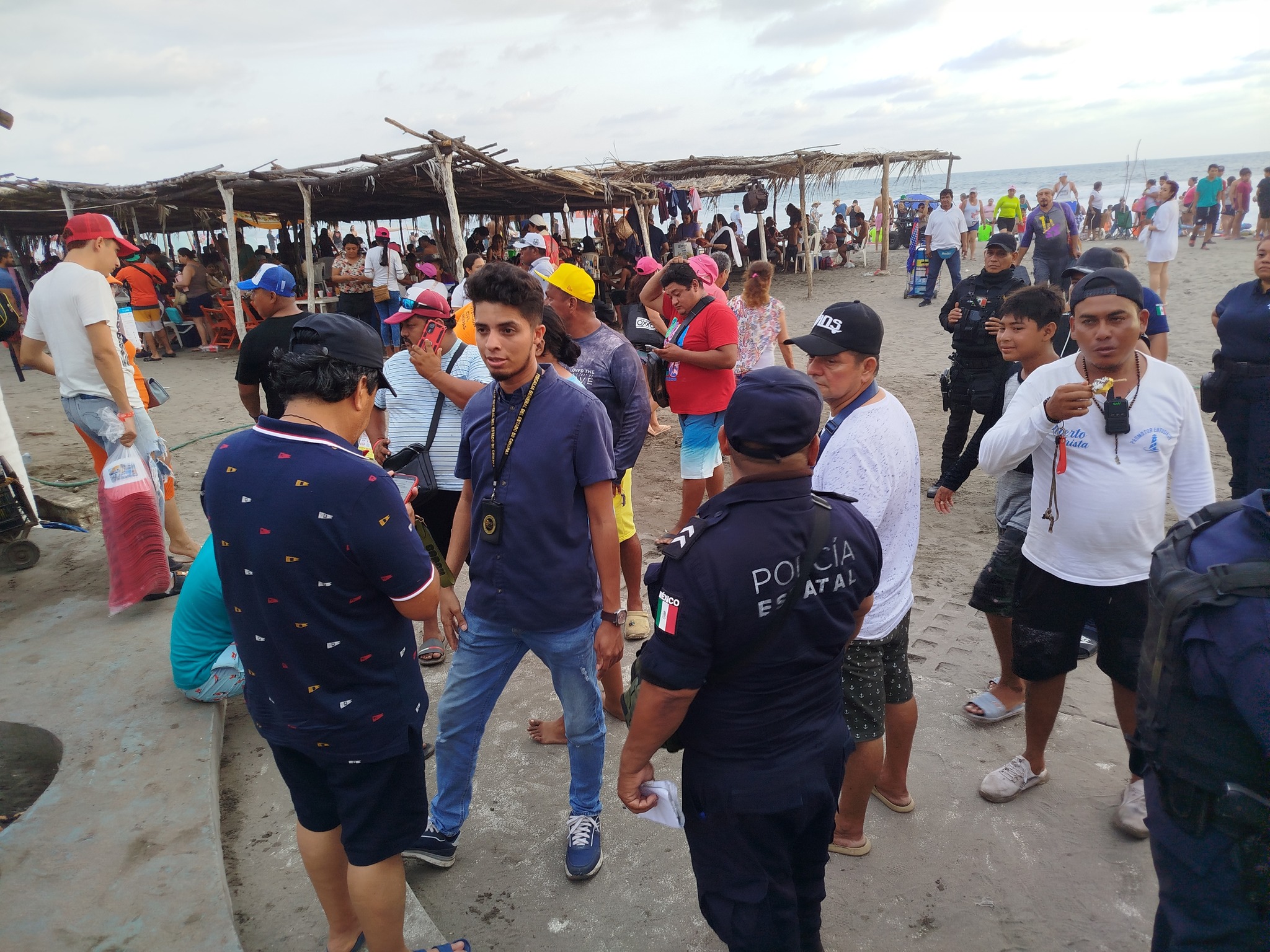 Murio¦ü ahogado nin¦âo mapaneco en Puerto Arista1