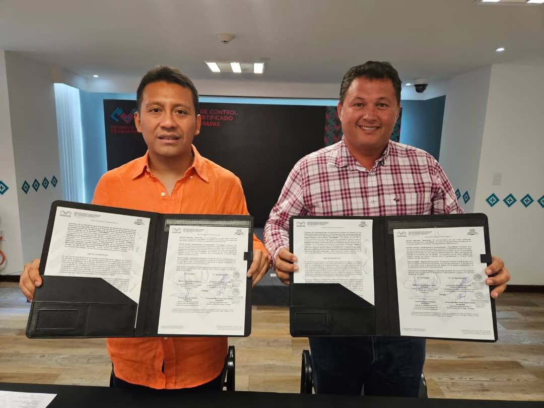 Refrenda Alejandro Patrinos compromiso por la seguridad de Arriaga1