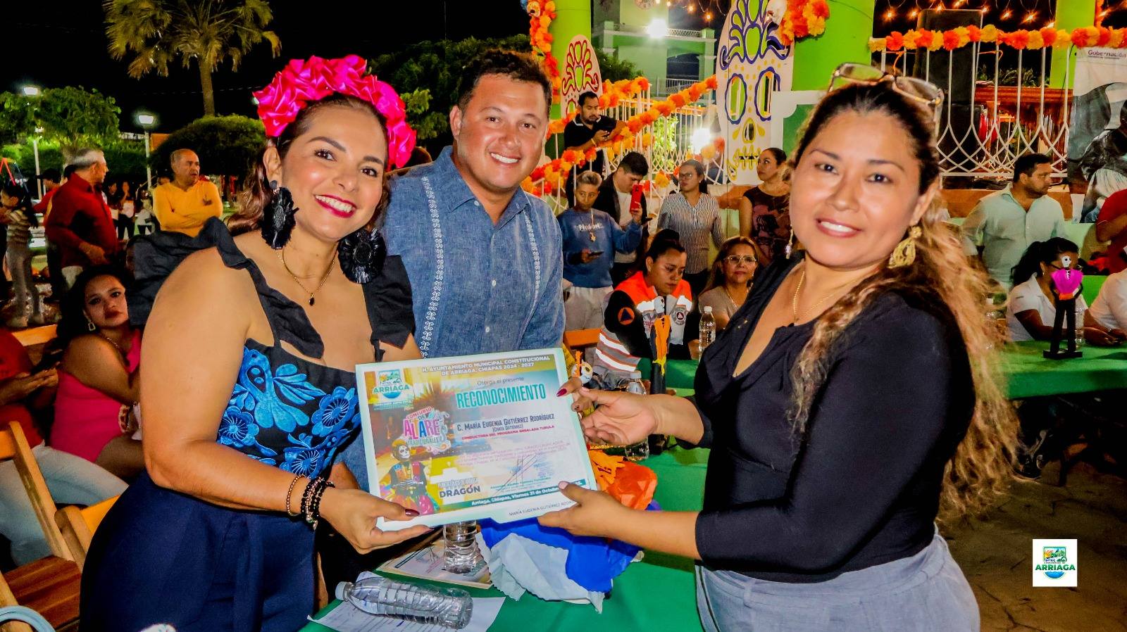 Tradicio¦ün y color en el Gran Concurso de Altares de Muertos 2025 en Arriaga10