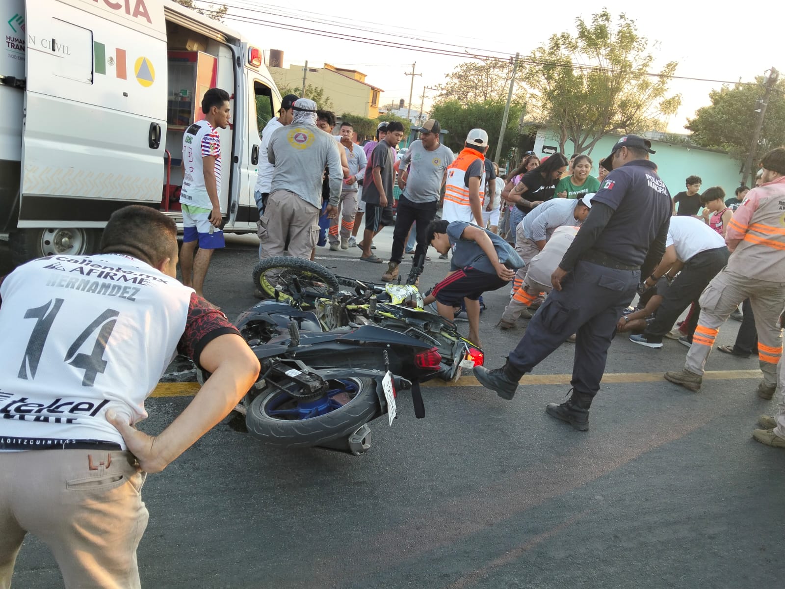 Choque entre motociclistas Arriaga4