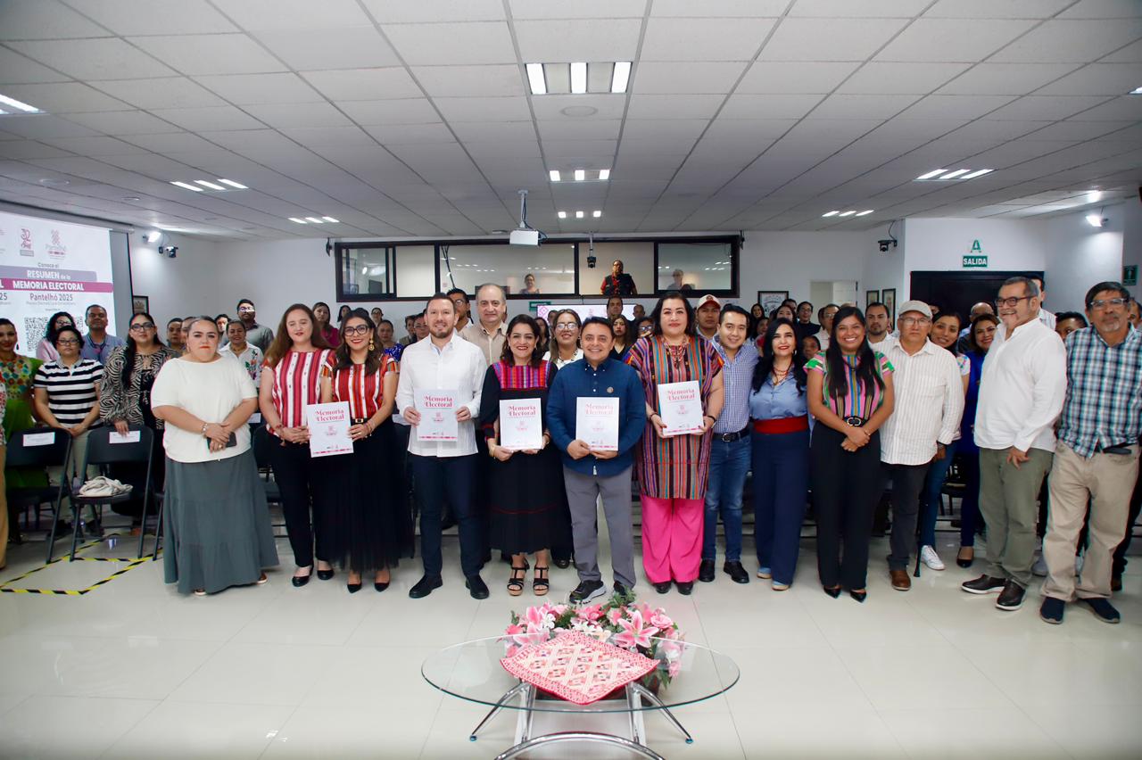 Moreno Guill+®n participa en la presentaci+¦n 1
