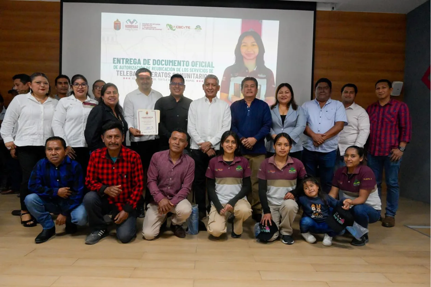 Cecytech celebra 32 a+¦os1