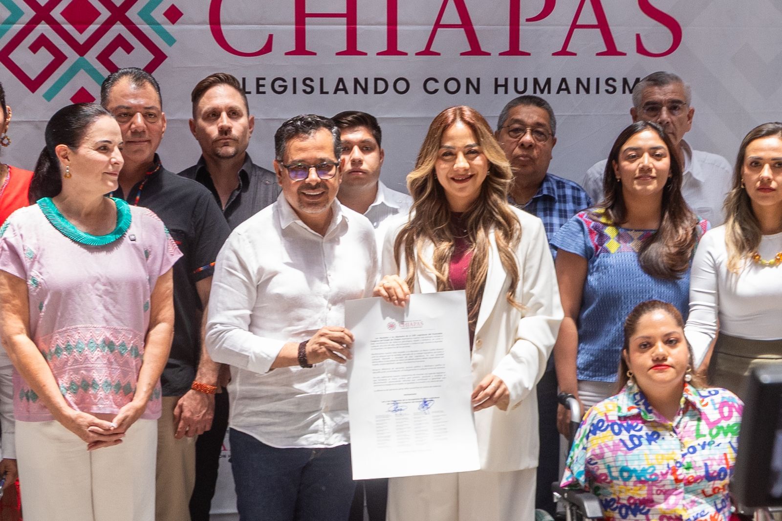 Congreso del Estado rechaza (1)