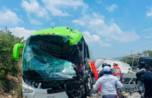 Muere menor tras fuerte choque entre autobús y Guardia Nacional en Chiapas