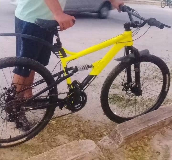 Reportan robo de bicicleta en la zona centro de Arriaga1
